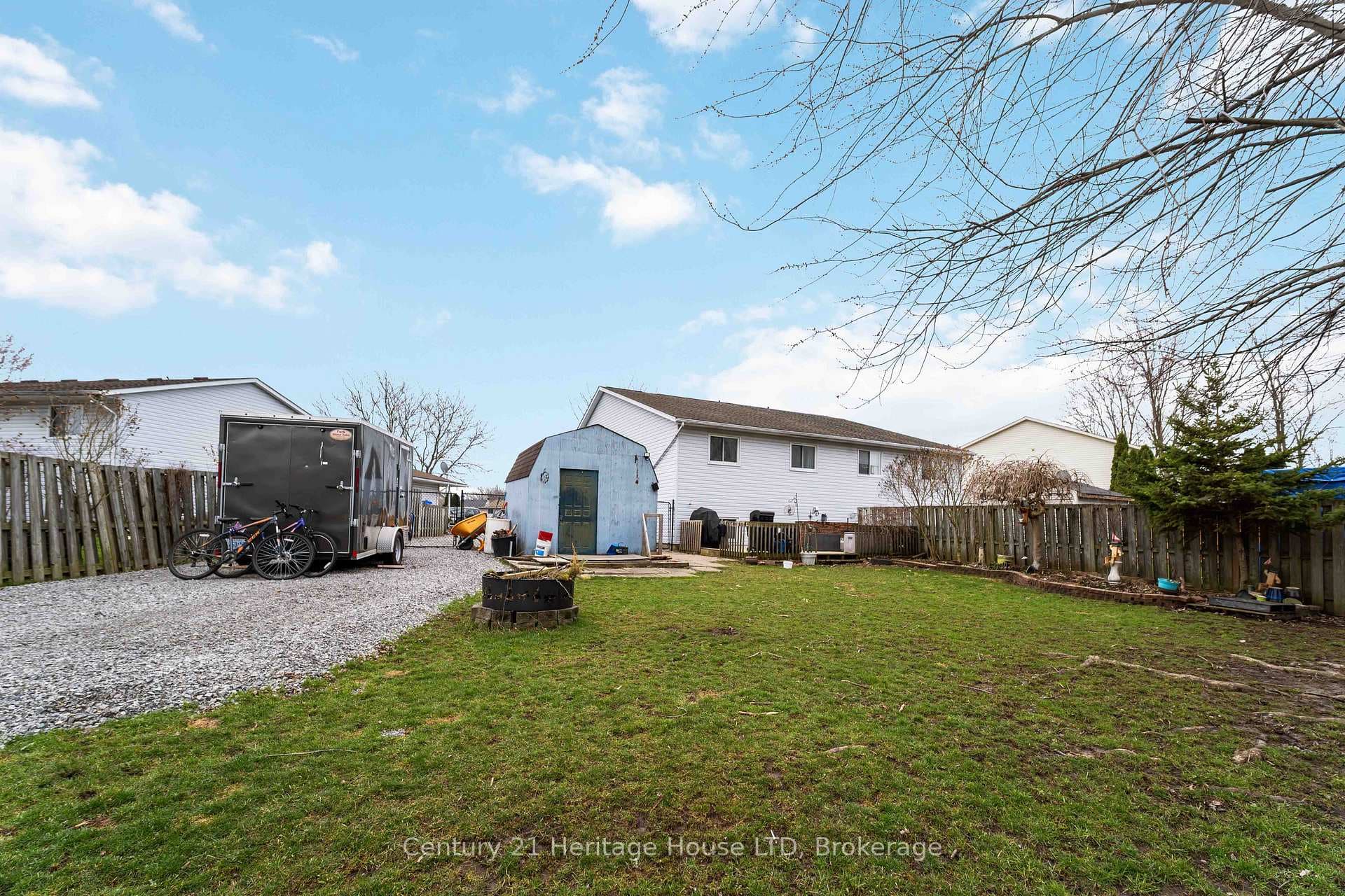 21 Justina Court photo 37
