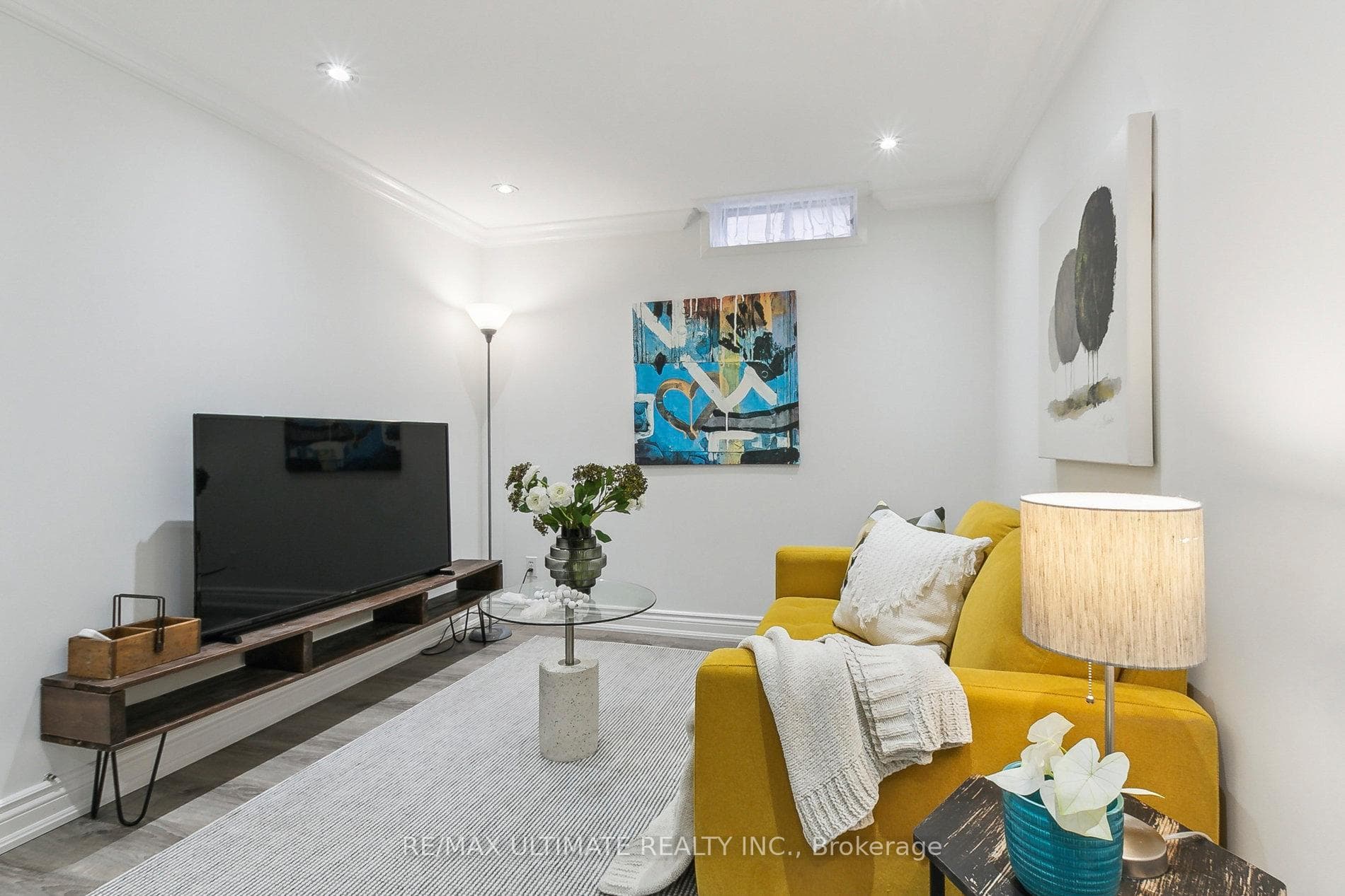 11 Wrenn Boulevard photo 33
