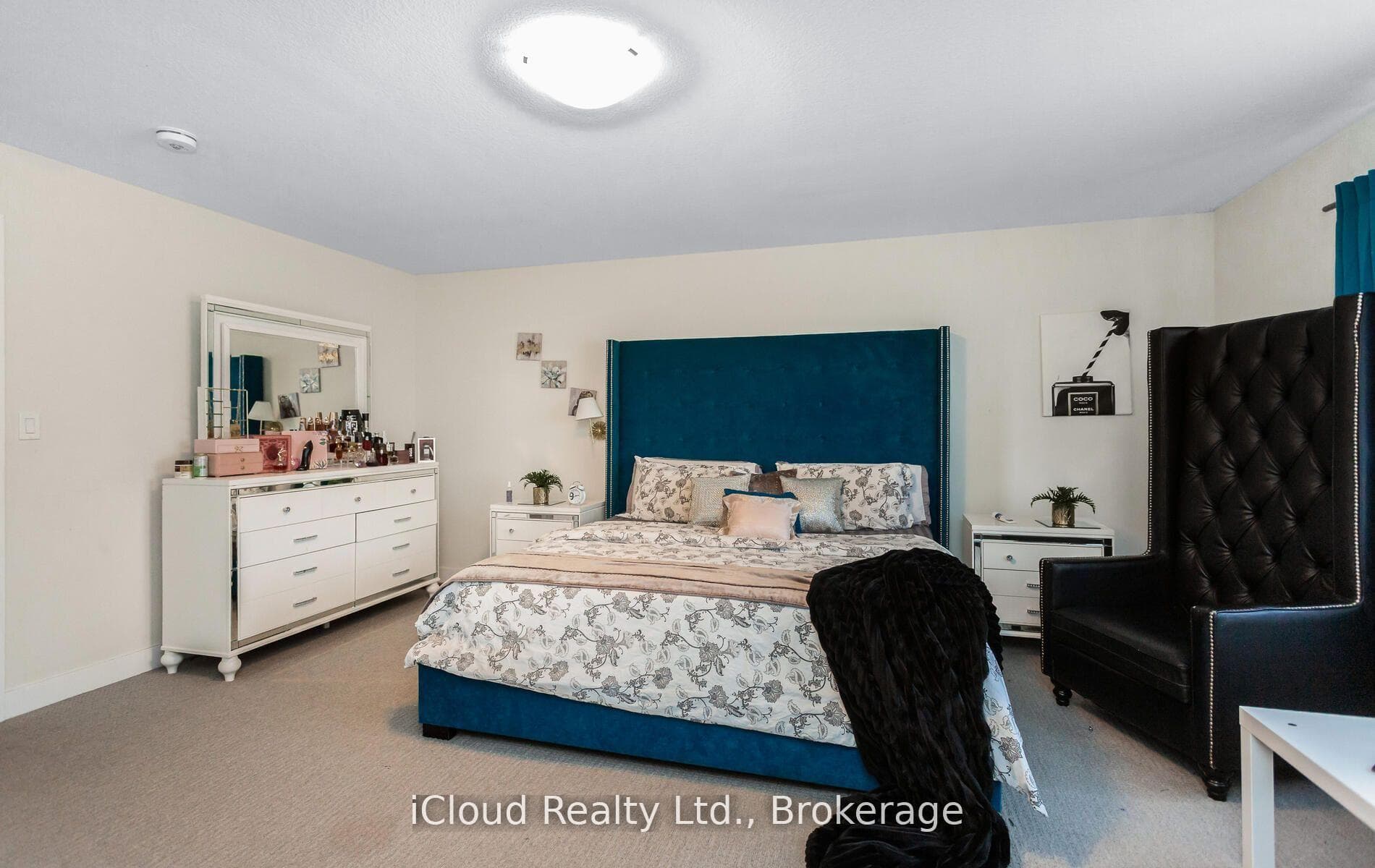 120 Bedrock Drive photo 20