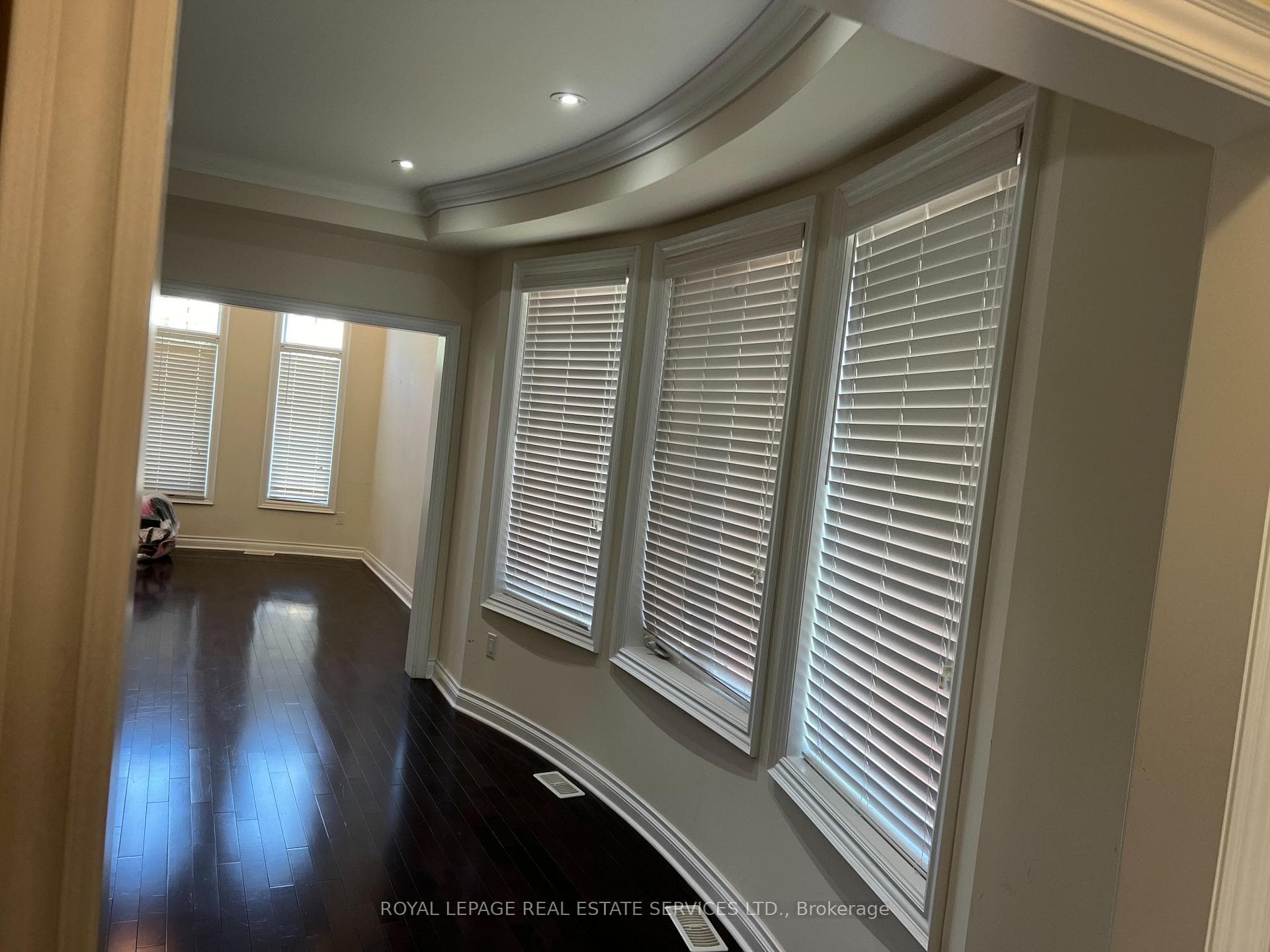 55 Beacon Hill Drive photo 5