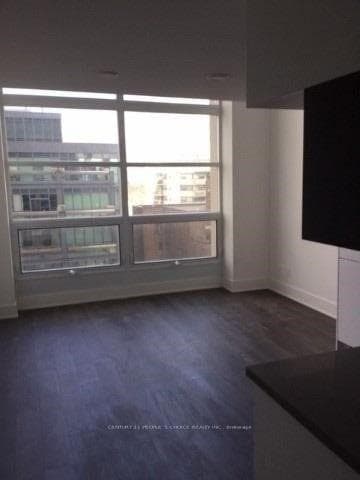 111 St Clair Avenue Unit 905 photo 6