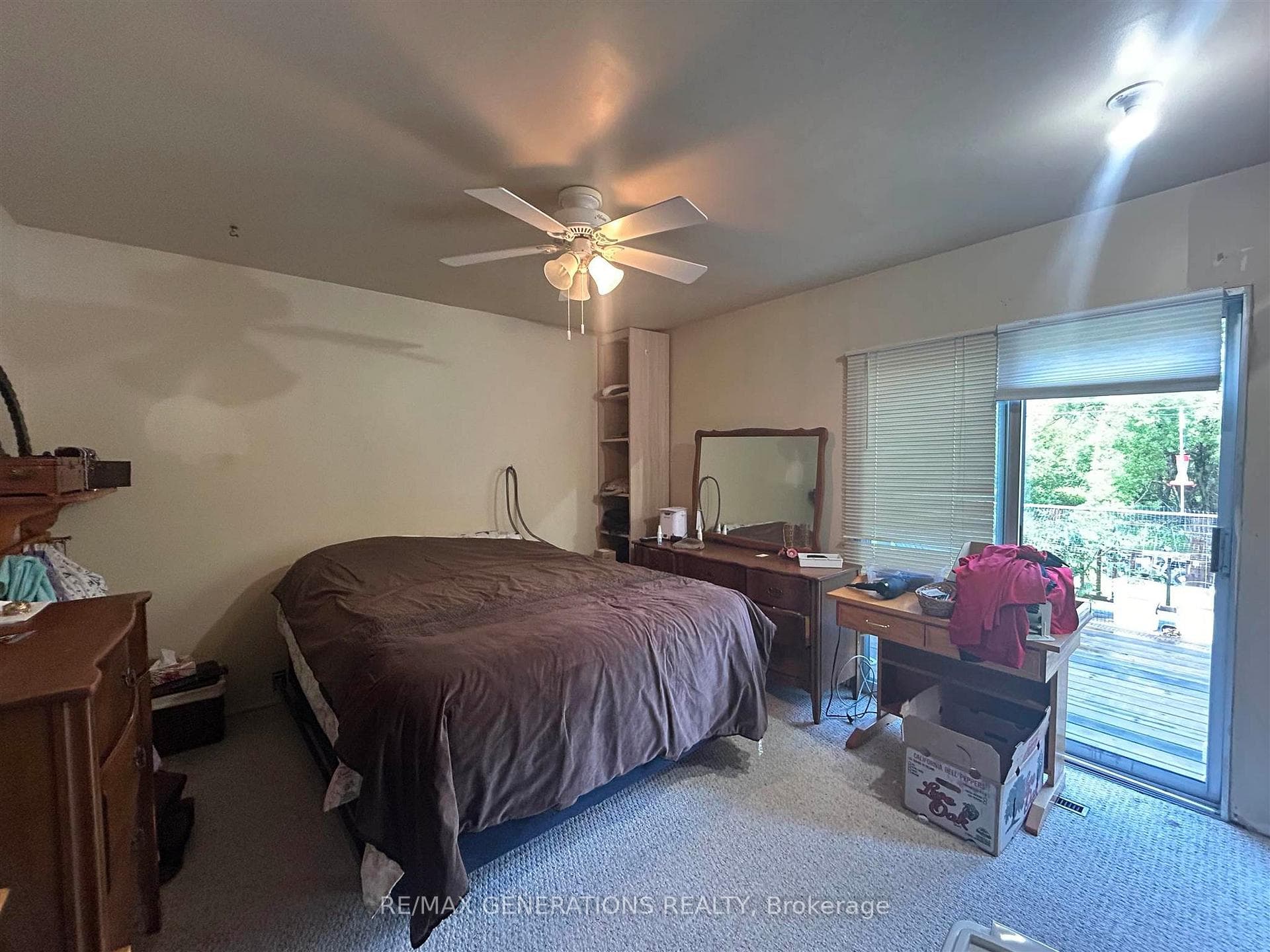 121 Willow Road photo 10
