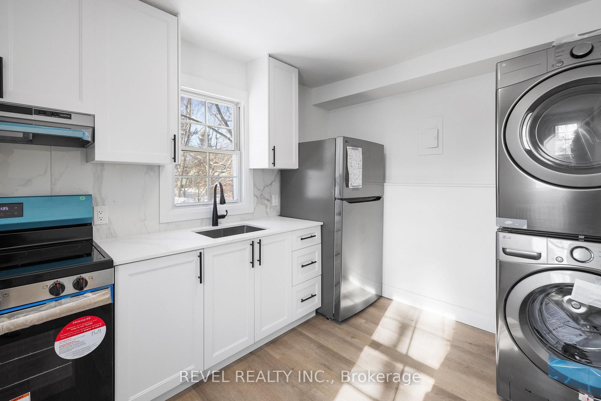46 Nelson Street Unit 202 photo 5