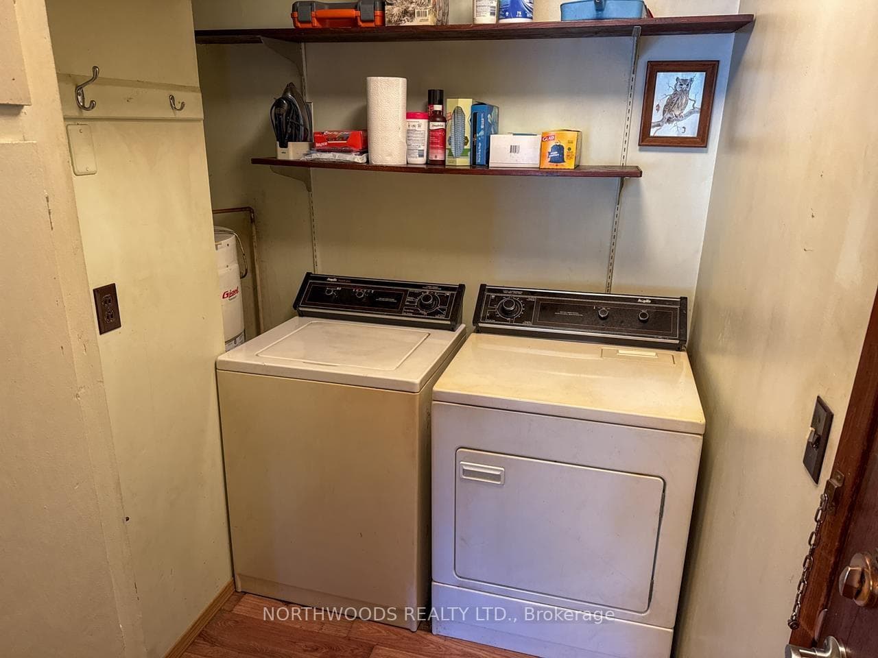 6 Woodpecker Hill photo 15