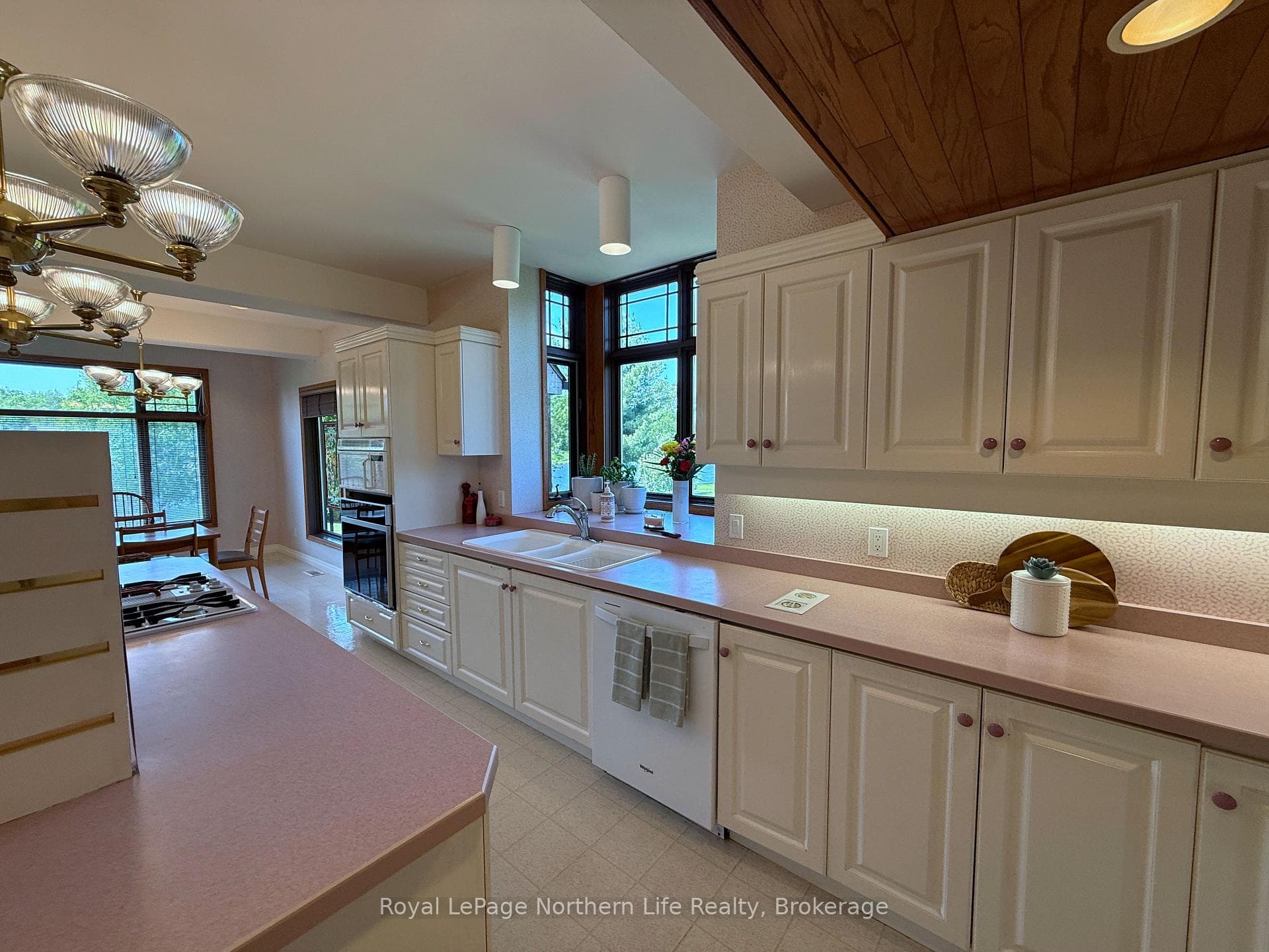 451 Champagne Road photo 15