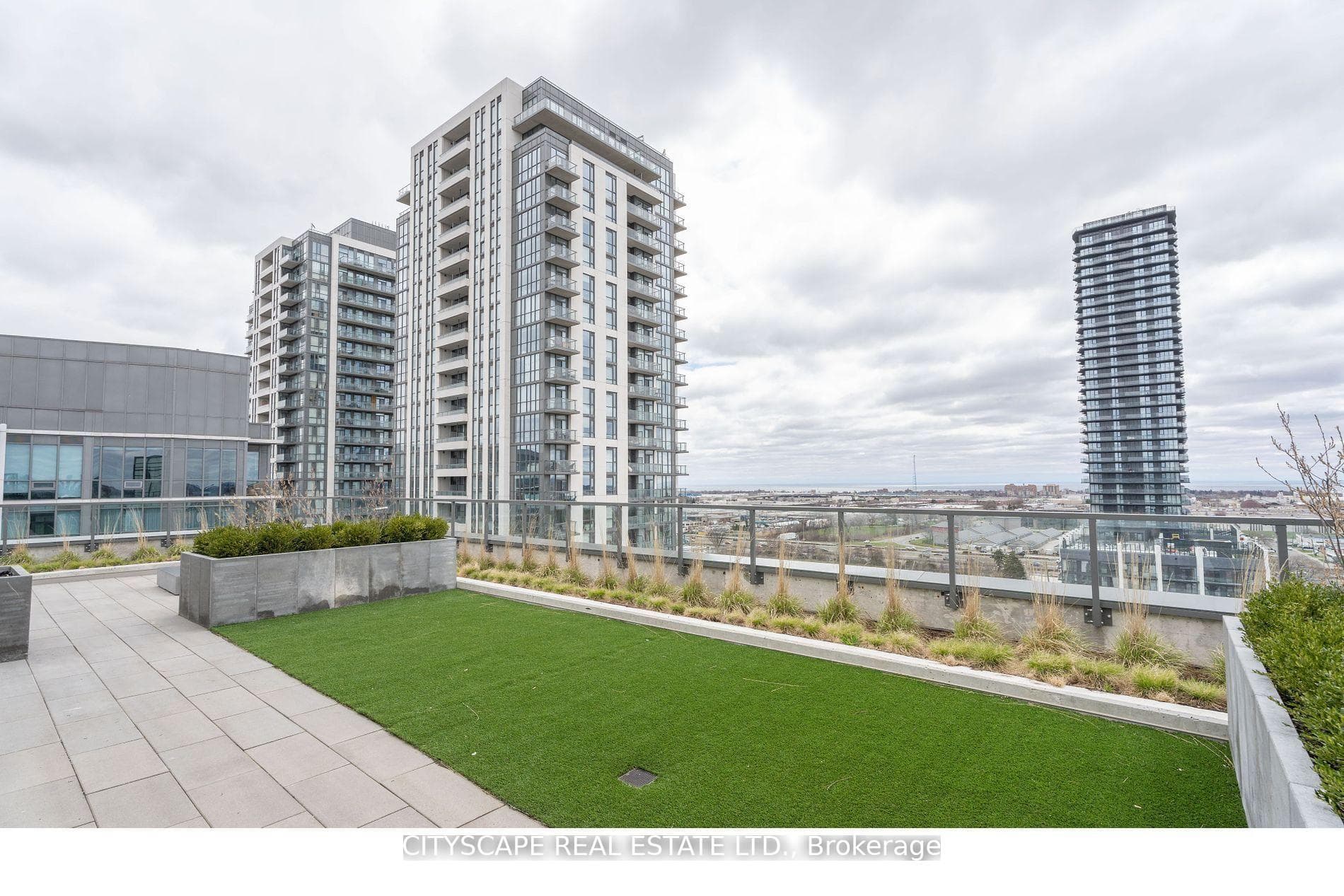 1195 The Queensway N/A Unit 615 photo 23