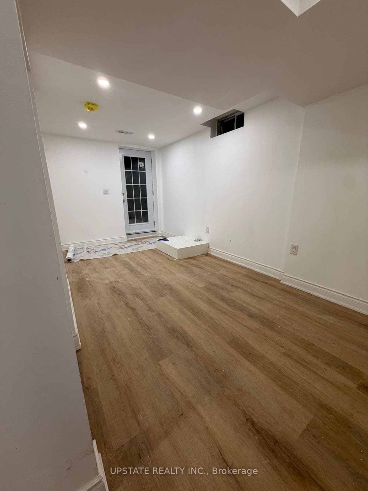 20 Stirrup Court photo 1