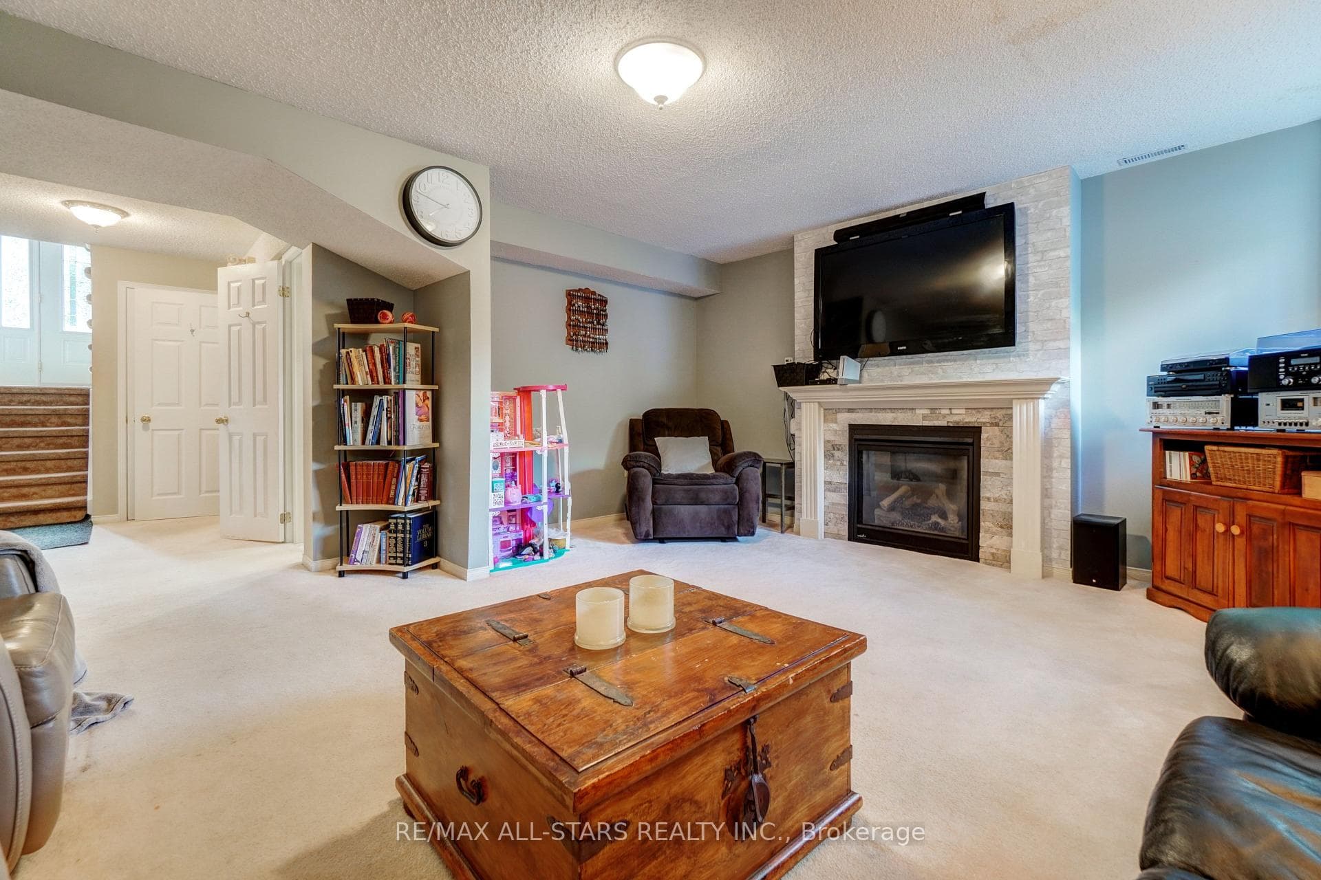 29 Fourth Avenue photo 28