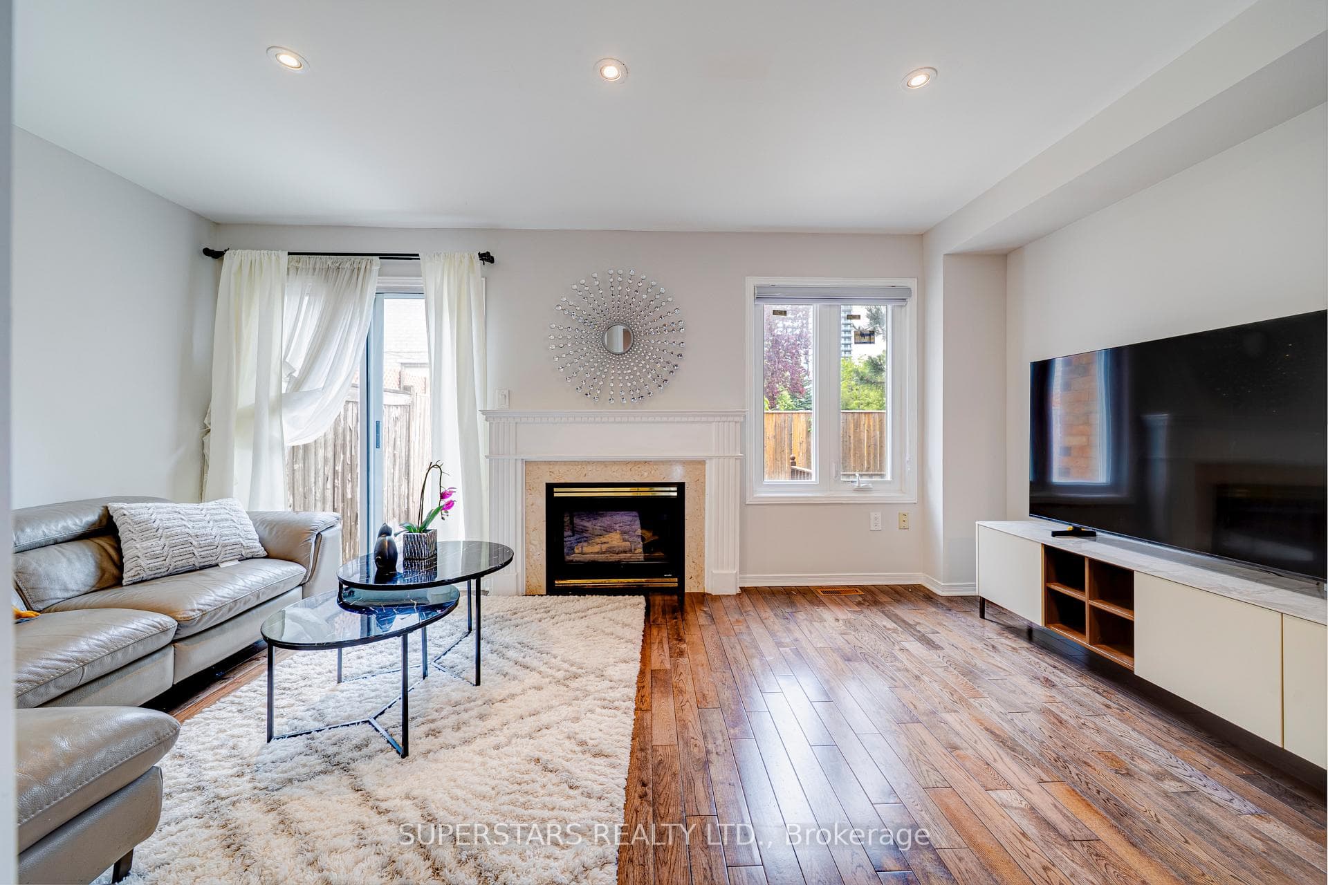 1 Baffin Court photo 6