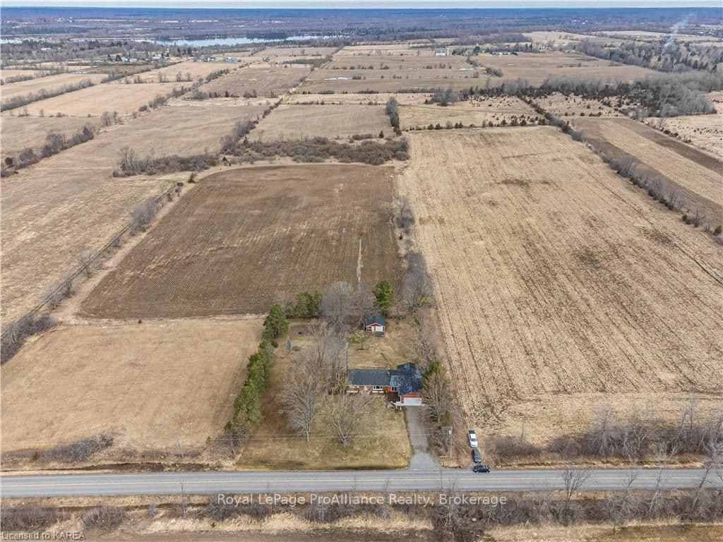4116 DAVIDSON Road photo 39