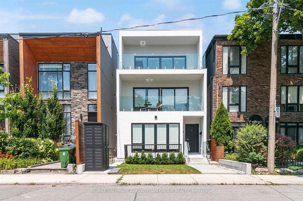 16 Minto Street Unit 3 photo 2
