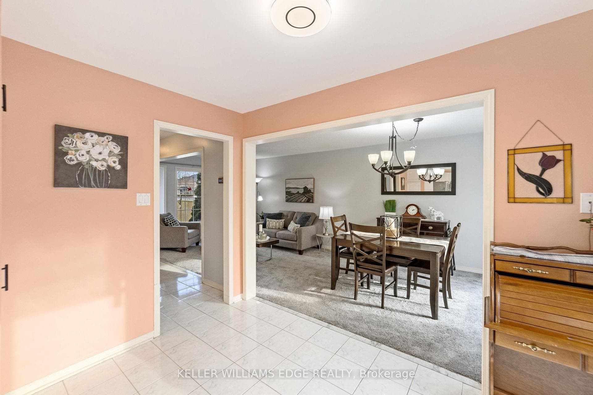 516 Eliza Crescent photo 12