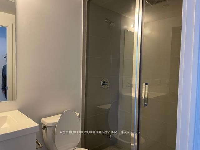 2550 Simcoe Street Unit 407 photo 12