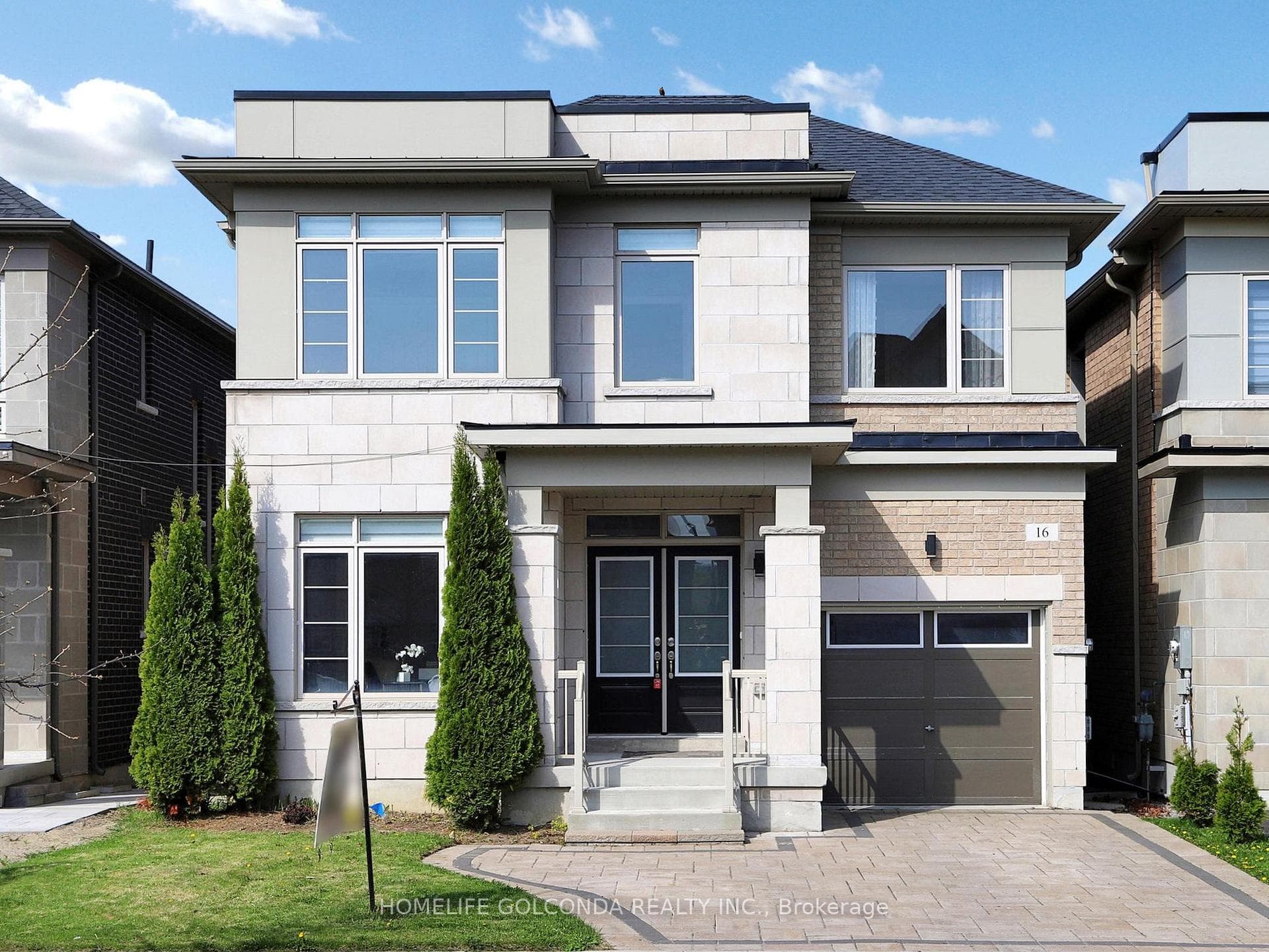 16 Eastgrove Square photo 1