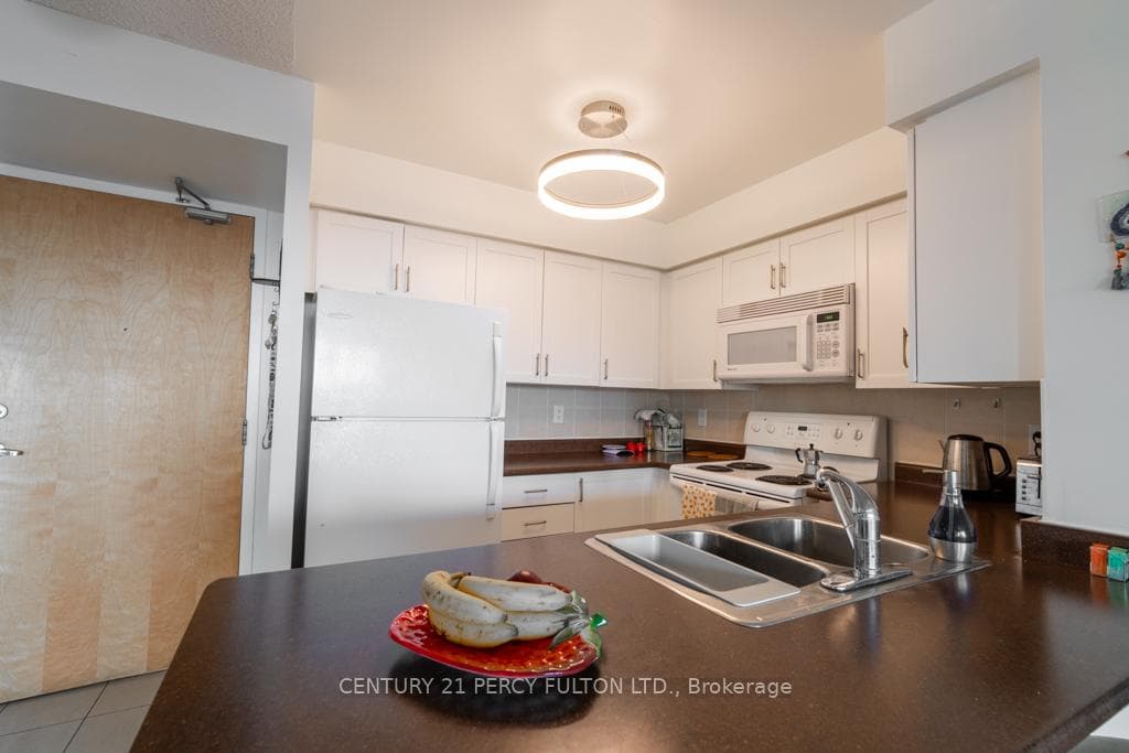 4968 Yonge Street Unit 3203 photo 10