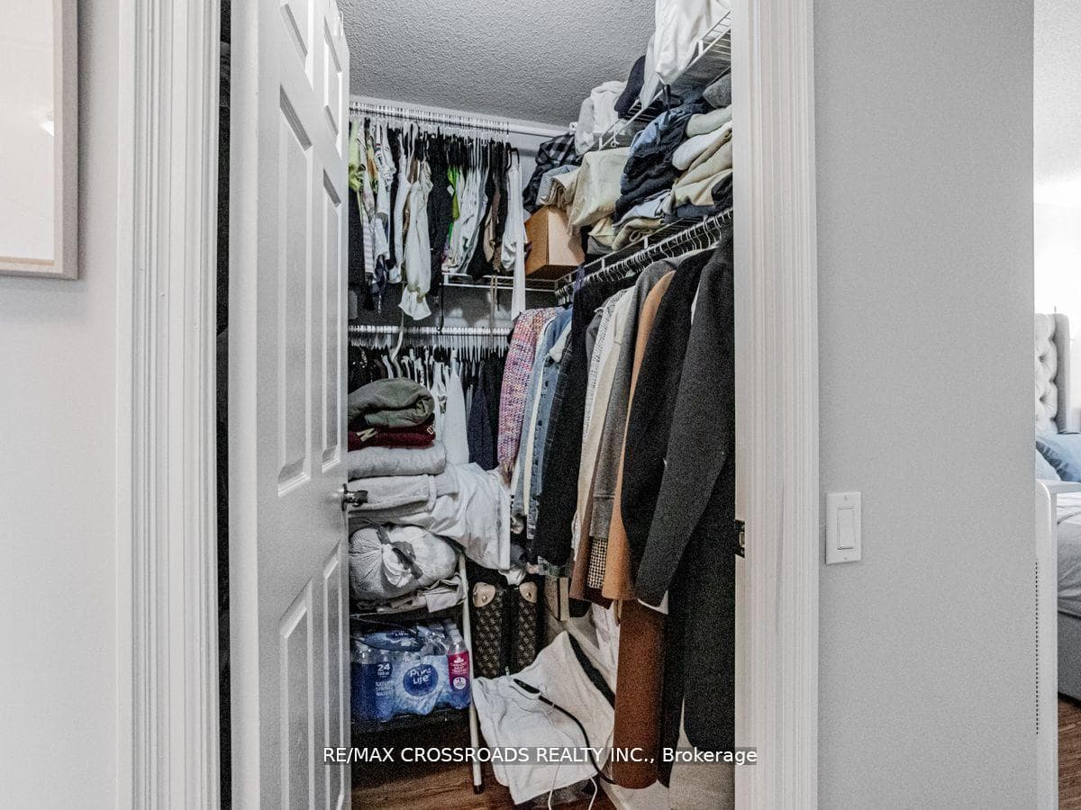 5 Emerald Lane Unit 302 photo 27