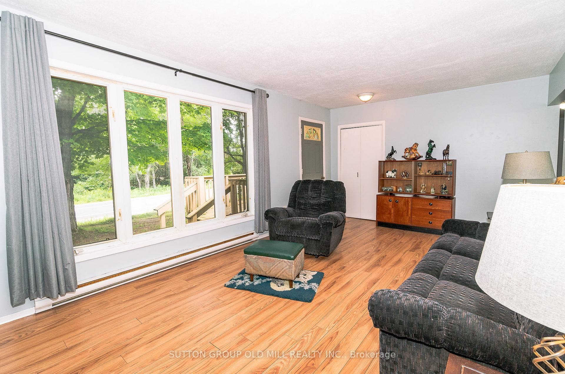354 Ravenscliffe Road photo 8