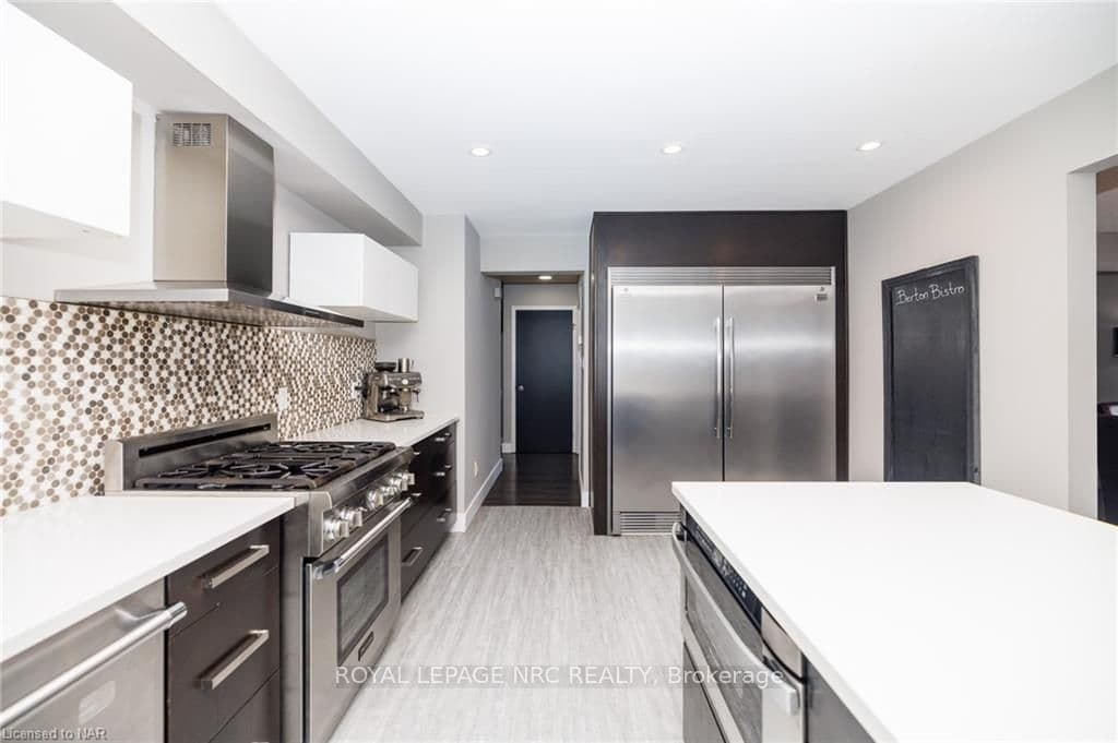 Look at that Fridge-Freezer Combo - 7 feet wide