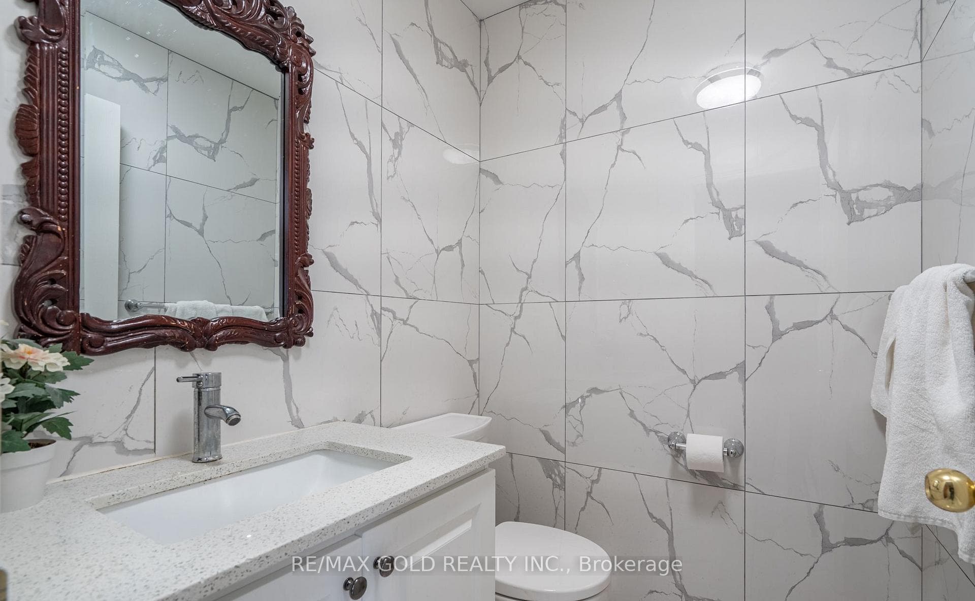 104 Sunny Meadow Boulevard photo 4