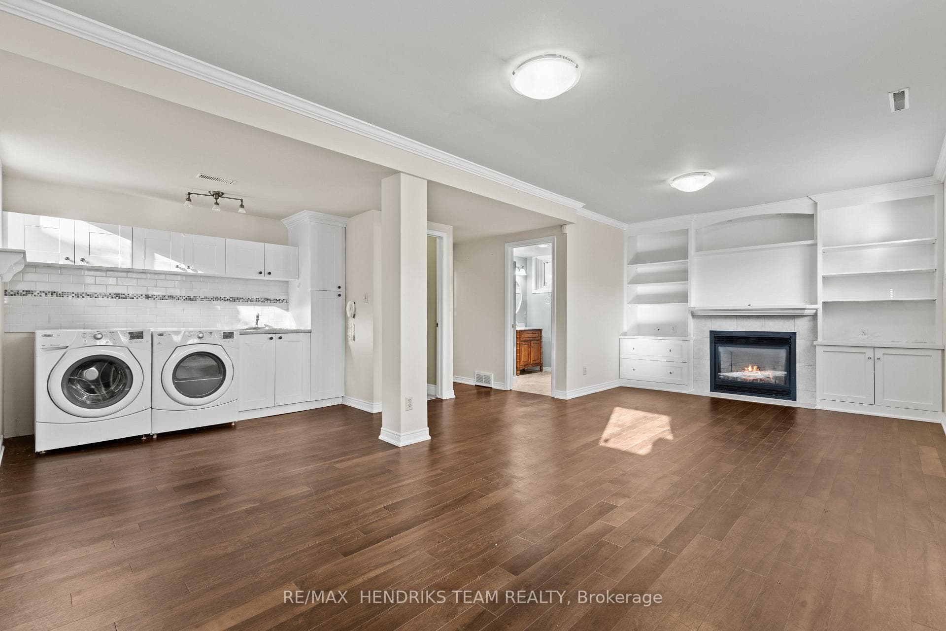 704 Vine Street photo 24