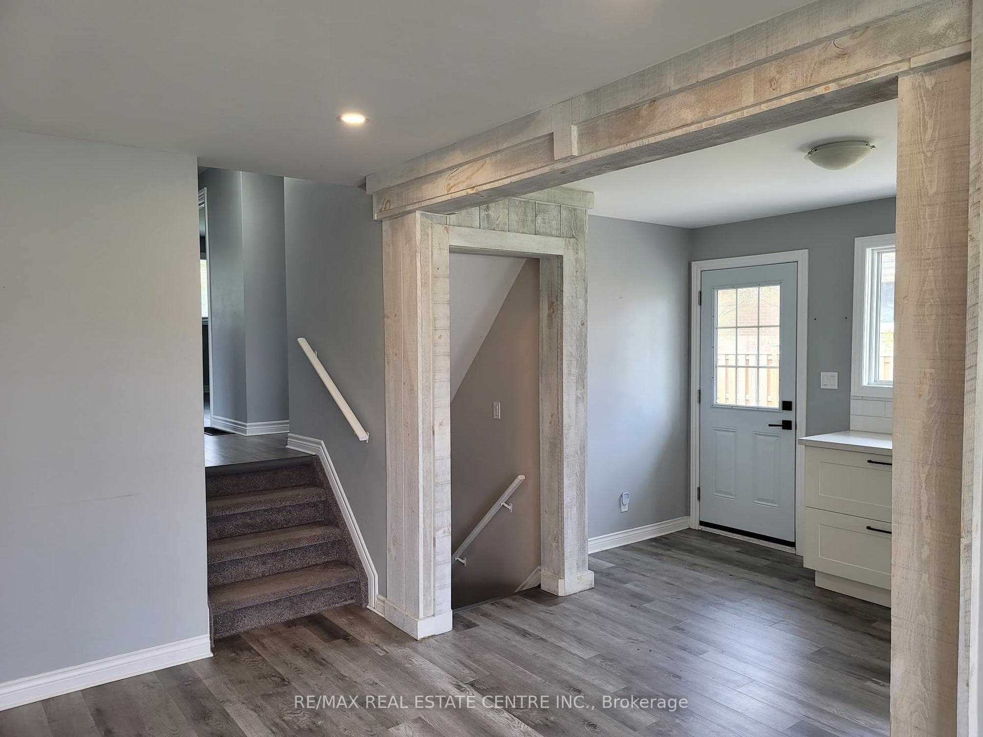 16 Linden Avenue photo 9