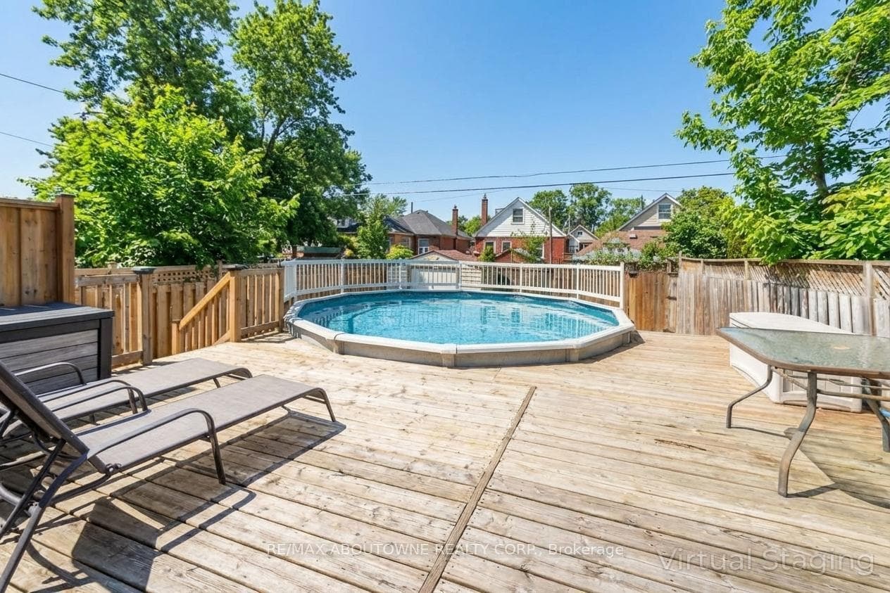 54 Weir Street photo 37