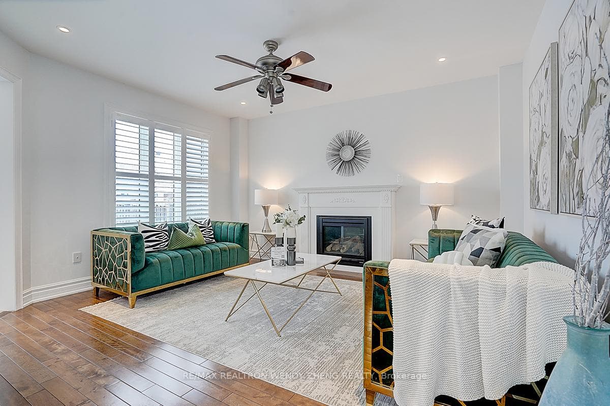2 Pineforest Place photo 16
