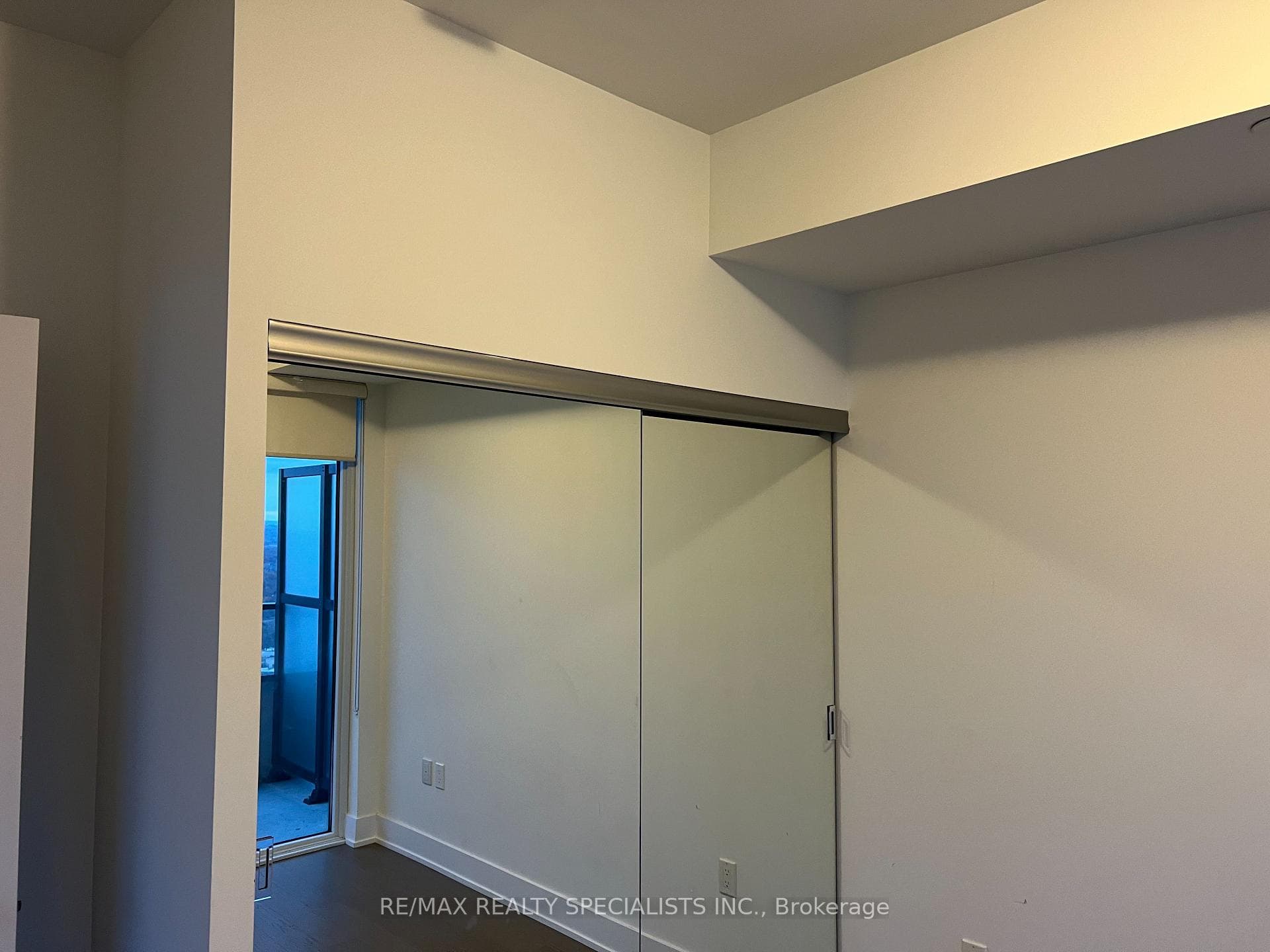 30 Shore Breeze Drive Unit 5305 photo 24