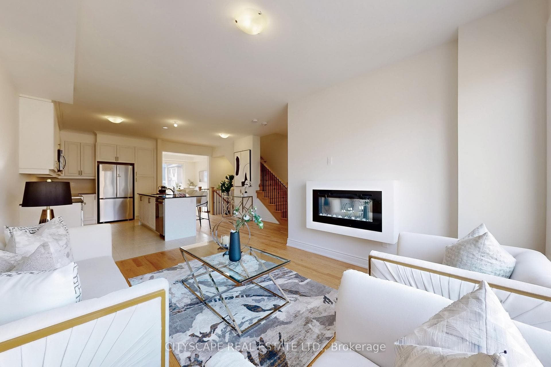 6 Marvin Avenue photo 6