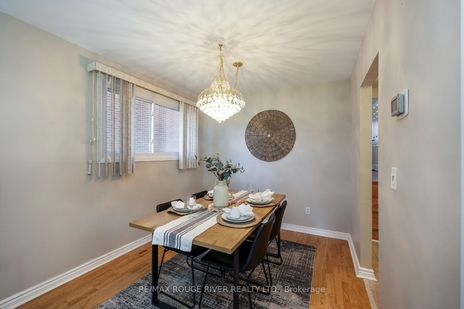 1110 Ronlea Avenue photo 9
