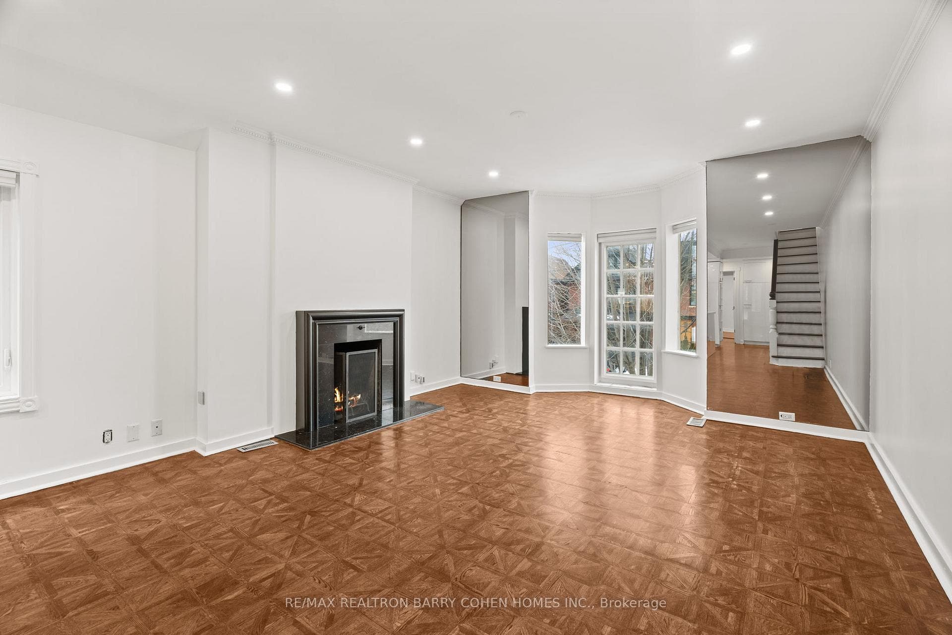 59 Dupont Street Unit Upper photo 7
