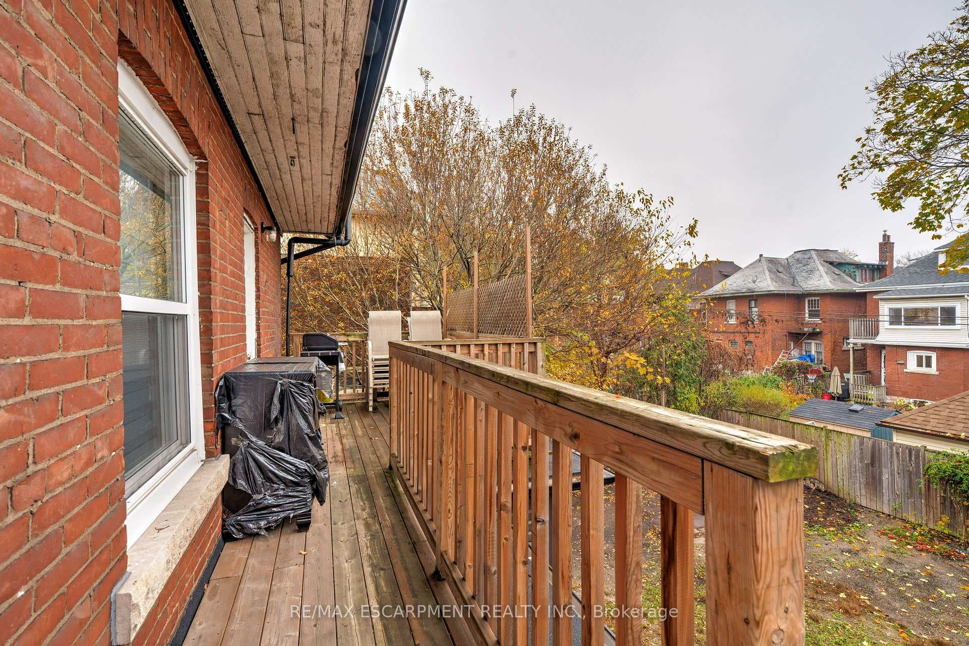 152 Sanford Avenue Unit UPPER photo 25