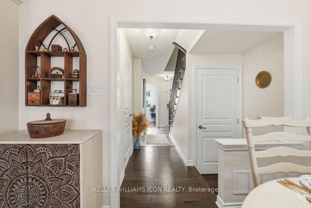 428 White Arctic Avenue photo 6
