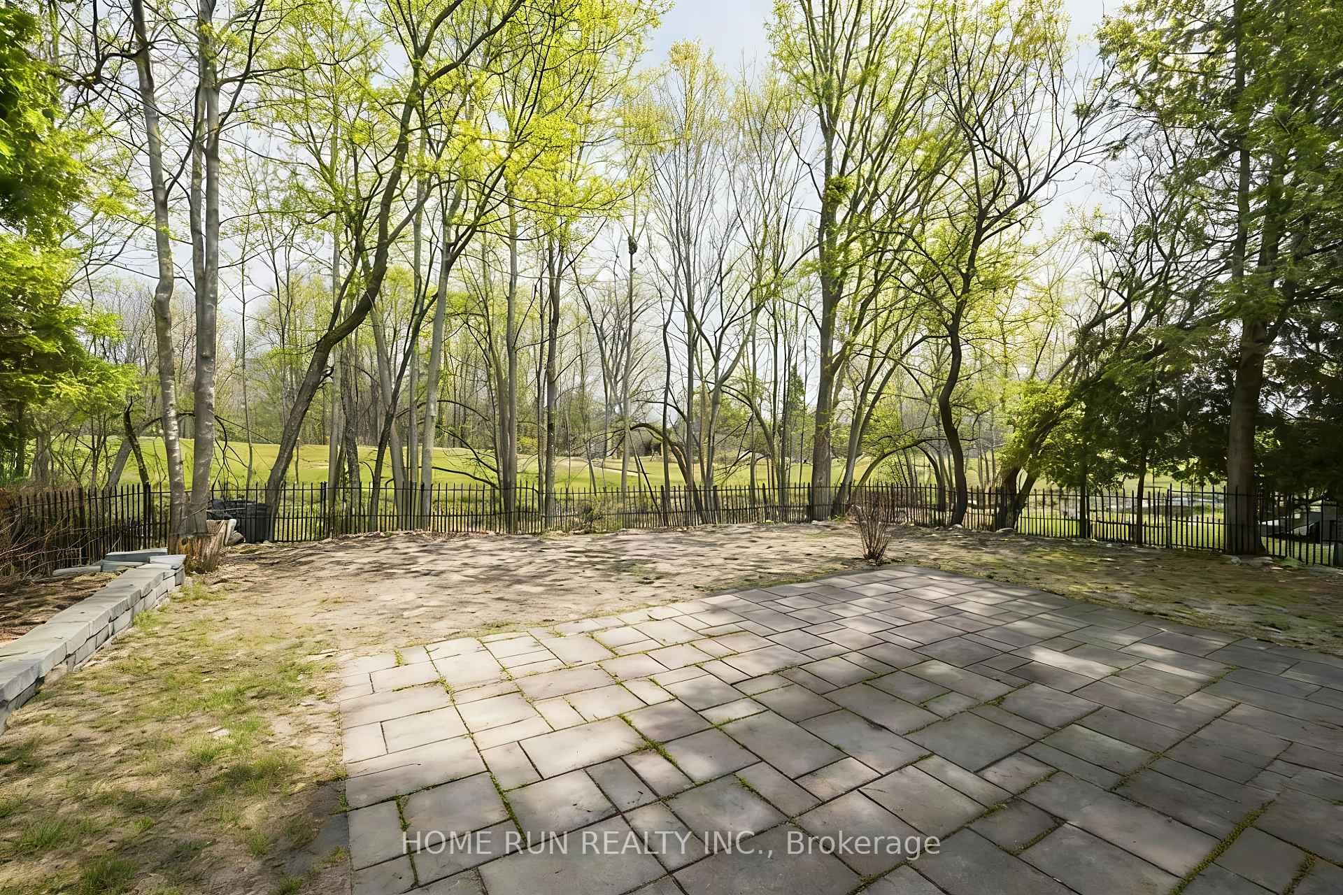 35 Weslock Way photo 40
