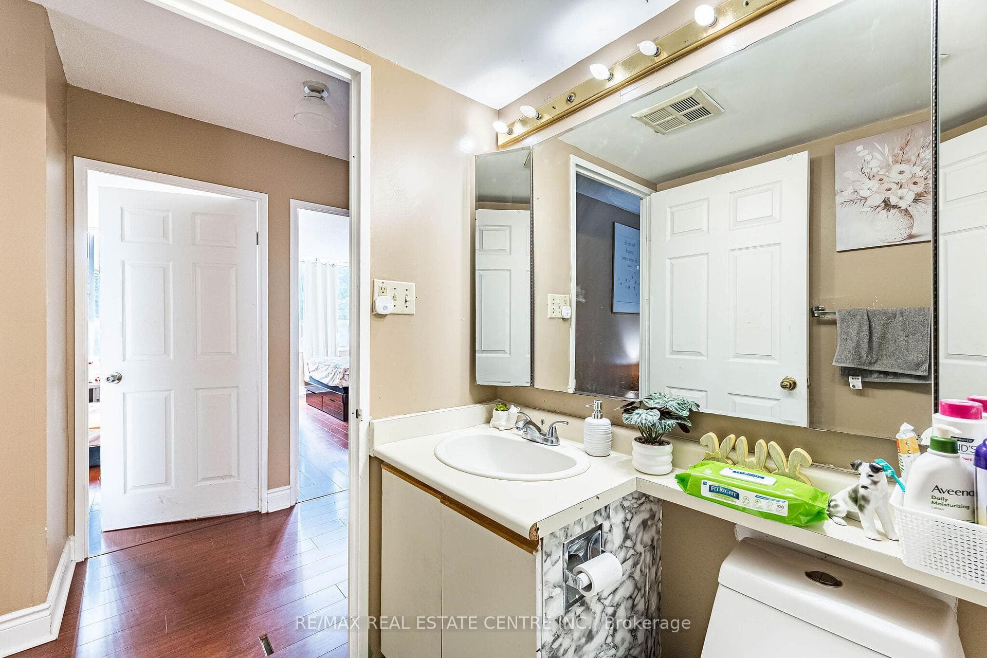 10 Malta Avenue Unit 210 photo 34