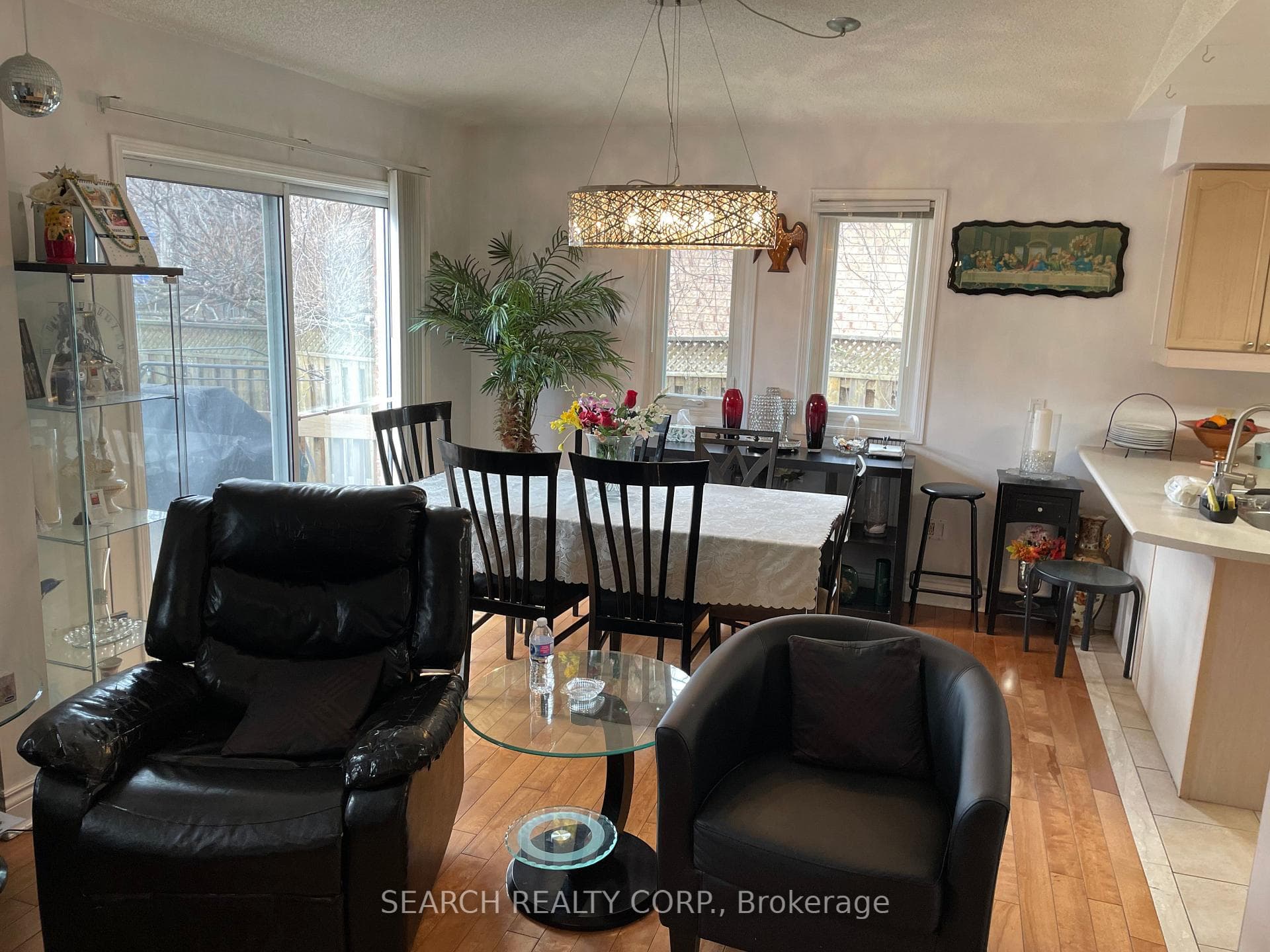 2962 Glover Lane photo 10