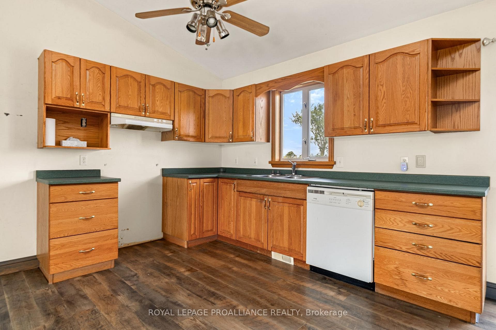 371 Demorest Road photo 13