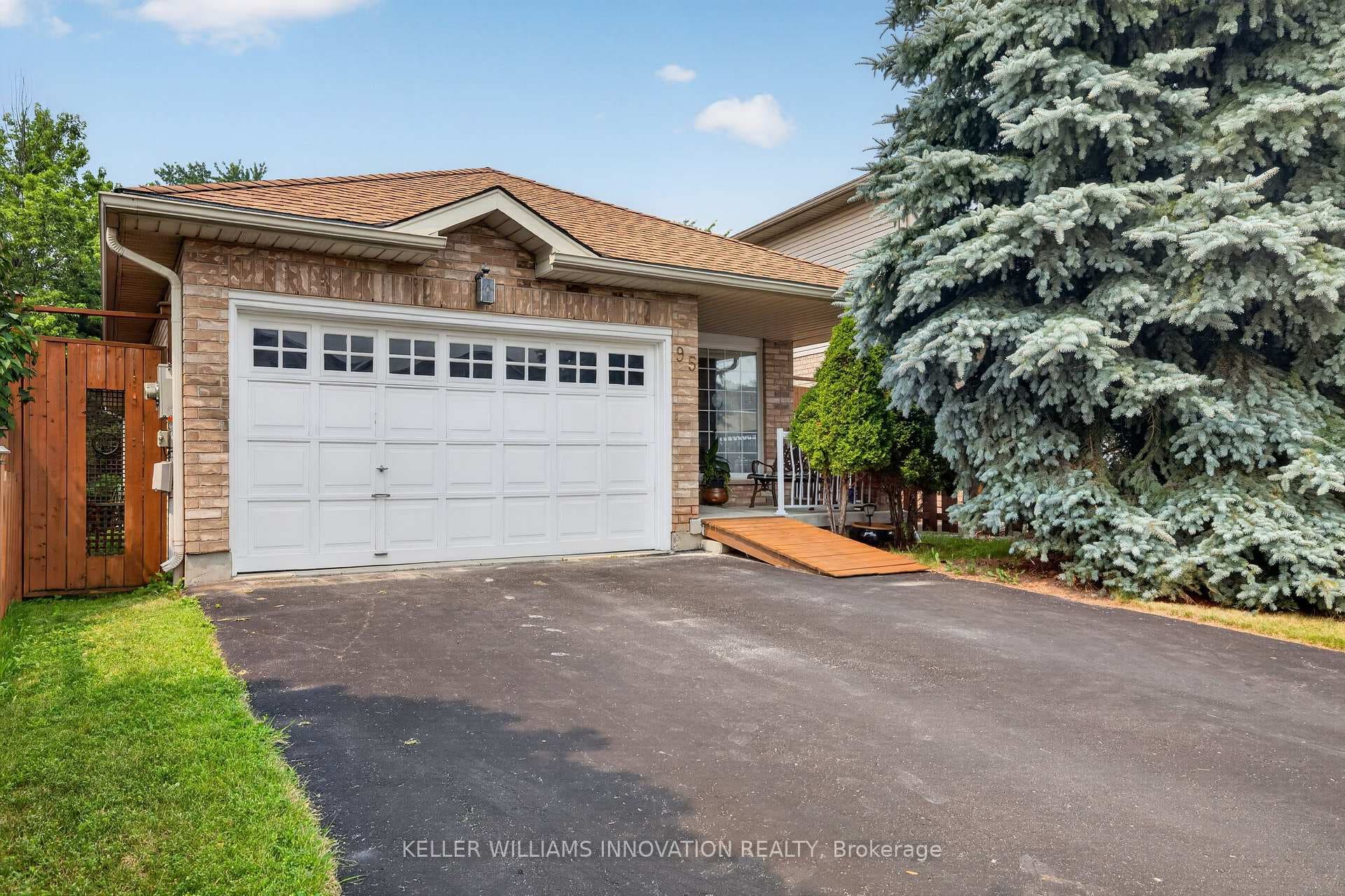 95 Tovell Drive photo 1