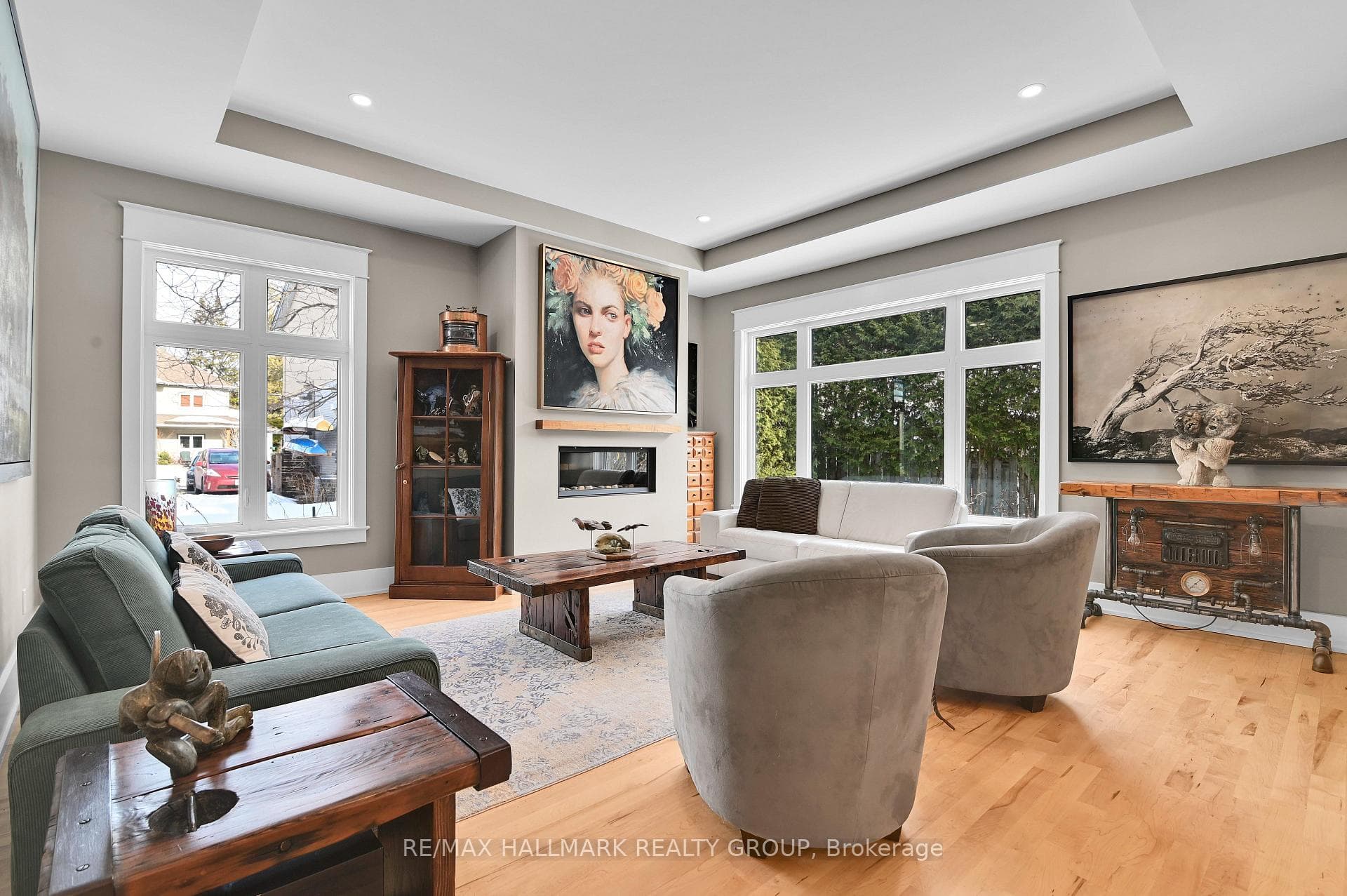 Living Room Gas Fireplace