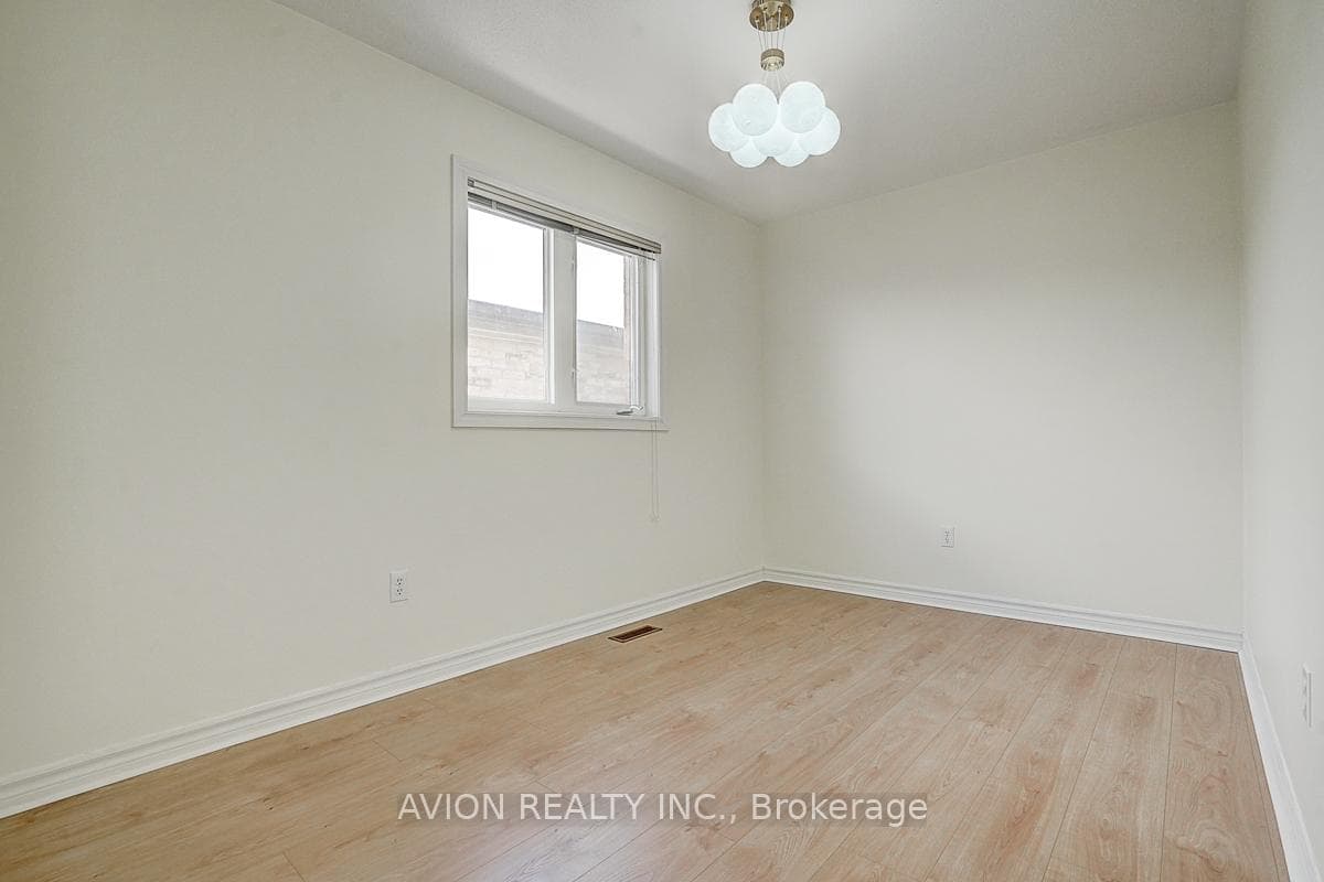 50 Weatherill Road photo 17