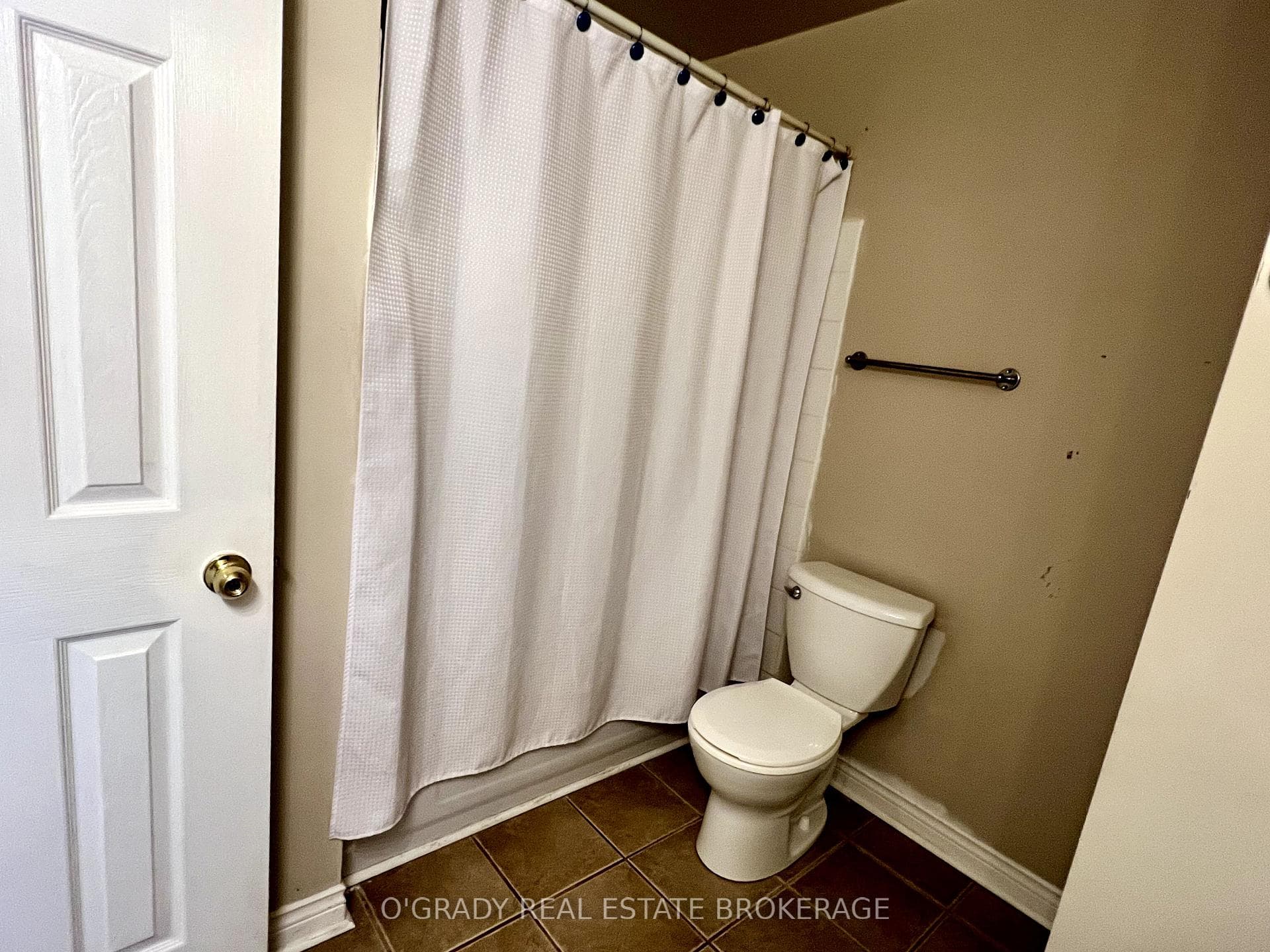 1868 Merwin Lane photo 22