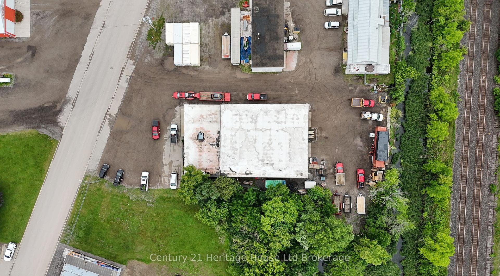905 Dufferin Street photo 22