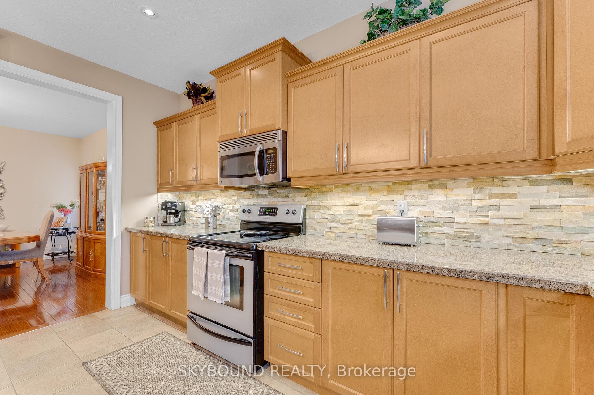 365 Valridge Drive photo 14