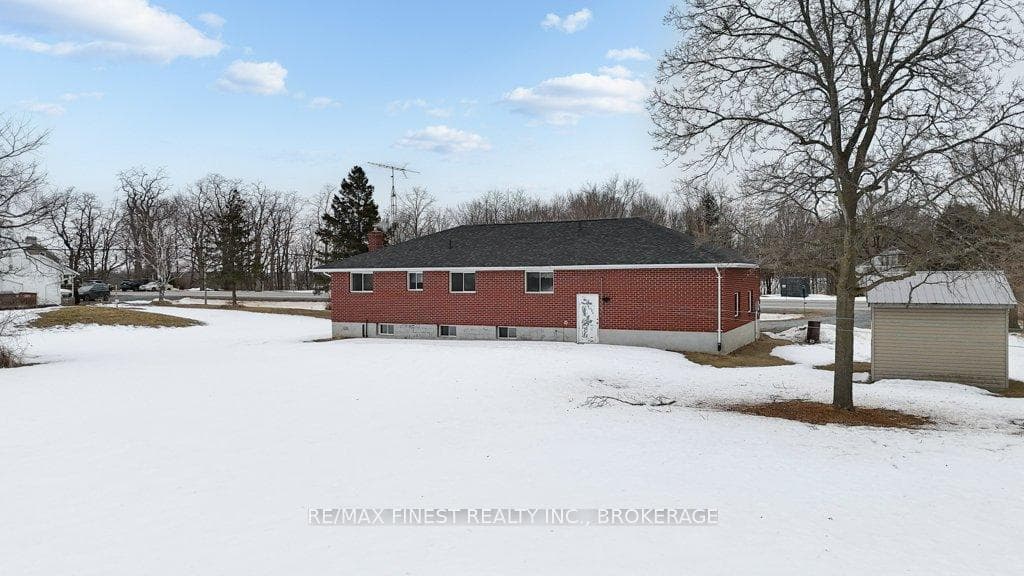 3152 SUNBURY Road photo 29