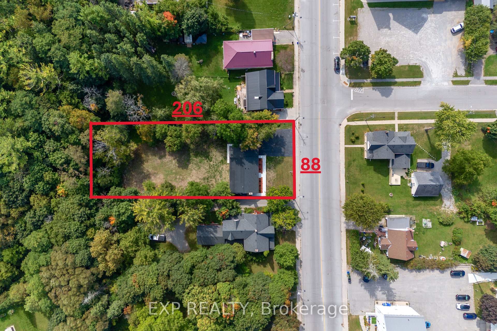 124 Colborne Street photo 38