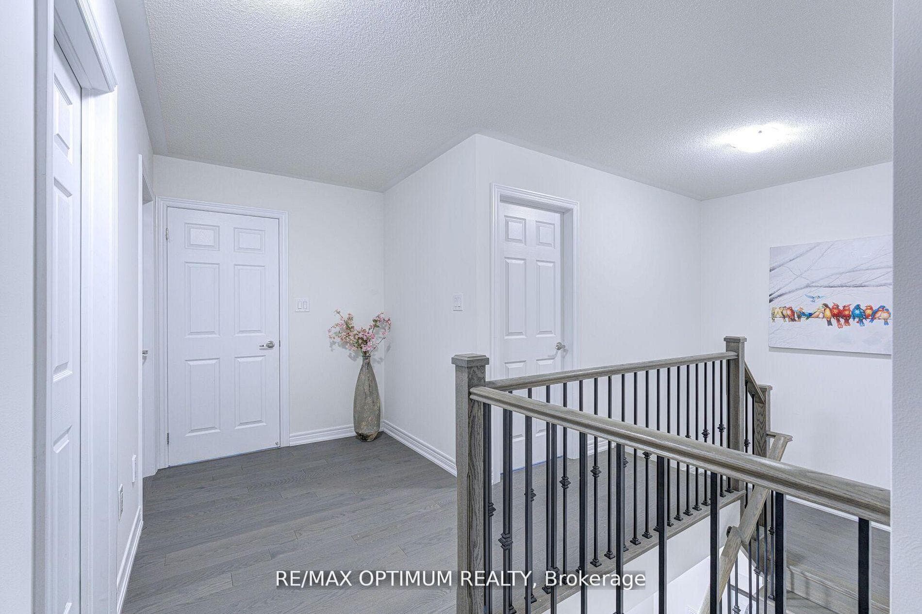 184 EDGAR BONNER Avenue photo 21