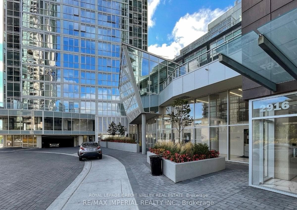 2916 Highway 7 Road Unit 701 photo 4