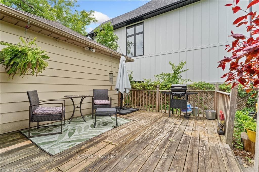 12 EWING Street photo 28