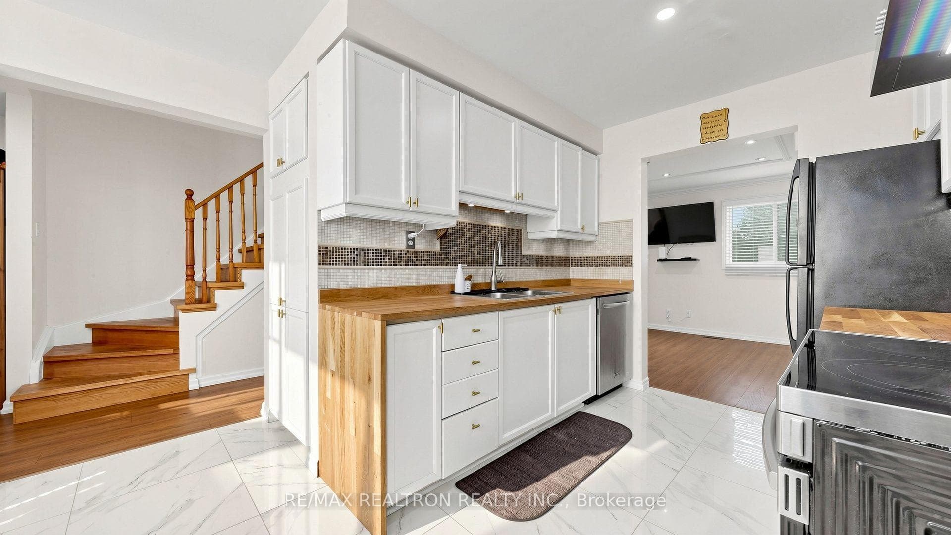 1640 Nichol Avenue Unit 4 photo 12