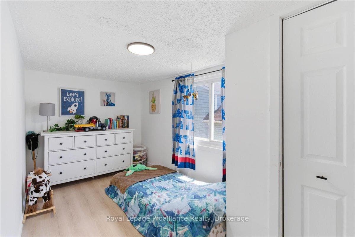 19 Boswell Street photo 36